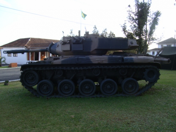 M-41 WALKER BULLDOG