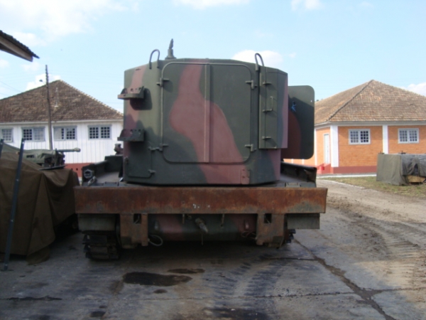 BLINDADO DE APOIO E RESGATE