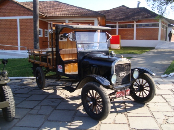 VIATURAS MILITARES DA BRIGADA PARANAENSE
